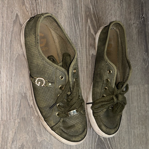 Green GUESS Sneakers - Picture 7 of 8